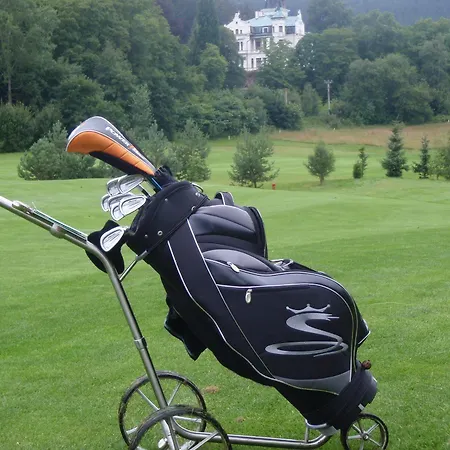 酒店 Royal Golf 4*